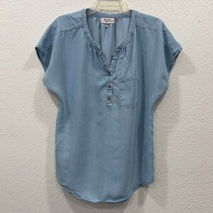 Hester & Orchard Tencel Light Blue Half-Button Jean Shirt